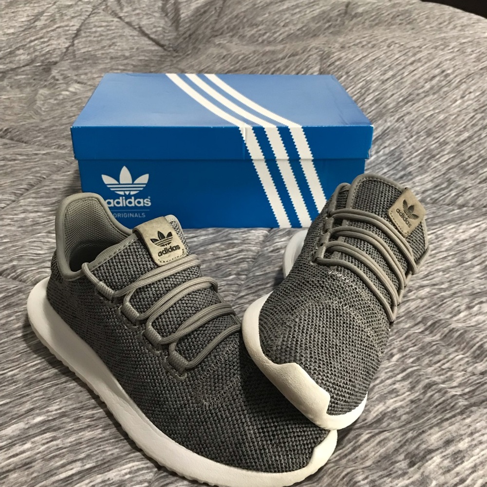 ADIDAS Tubular Shadow